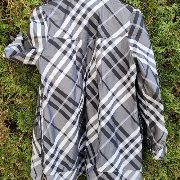 Plaid rain jacket - Picture 8 of 8